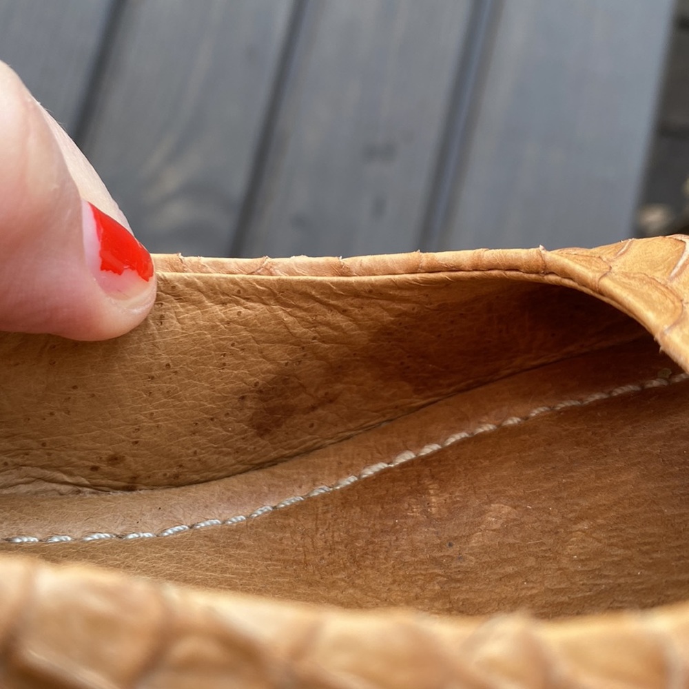 Weekend leather fish-scale heels - Picture 10 of 14
